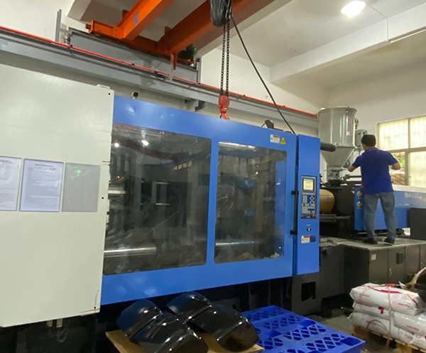 探花性爱视频车间