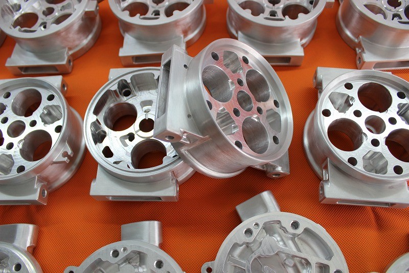 如何选择合适的手板国产探花网站方式？